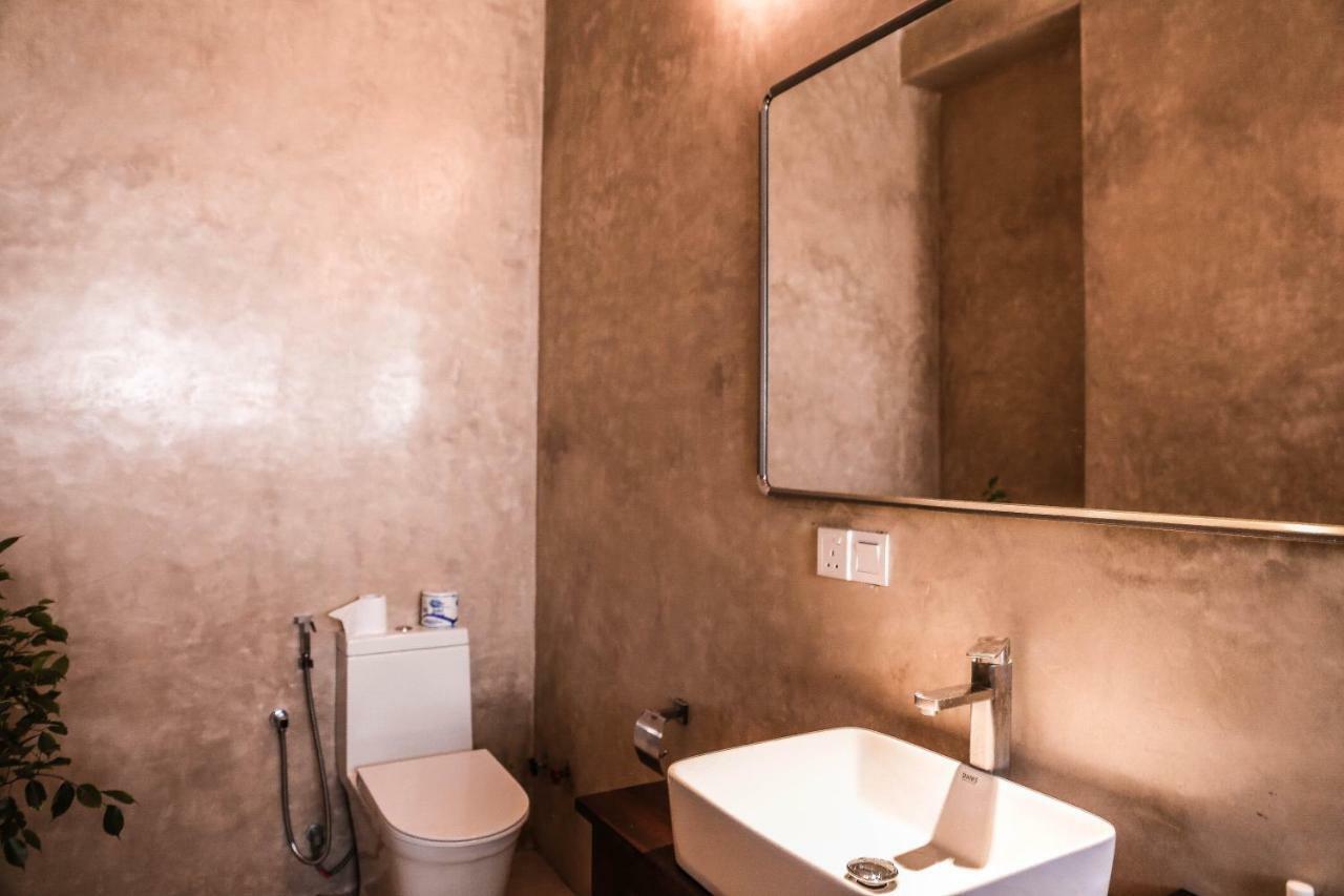 Seahorse Hotel & Spa Негомбо Екстериор снимка